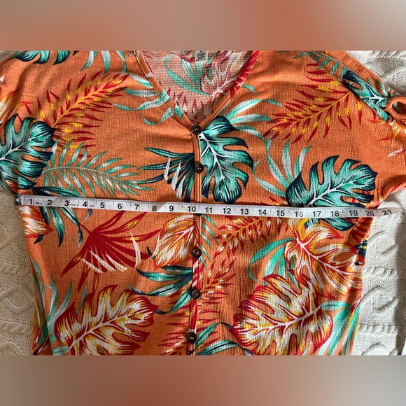 French Laundry Tropical Short Sleeve Summer Blouse Women’s Size Medium - Picture 14 of 14